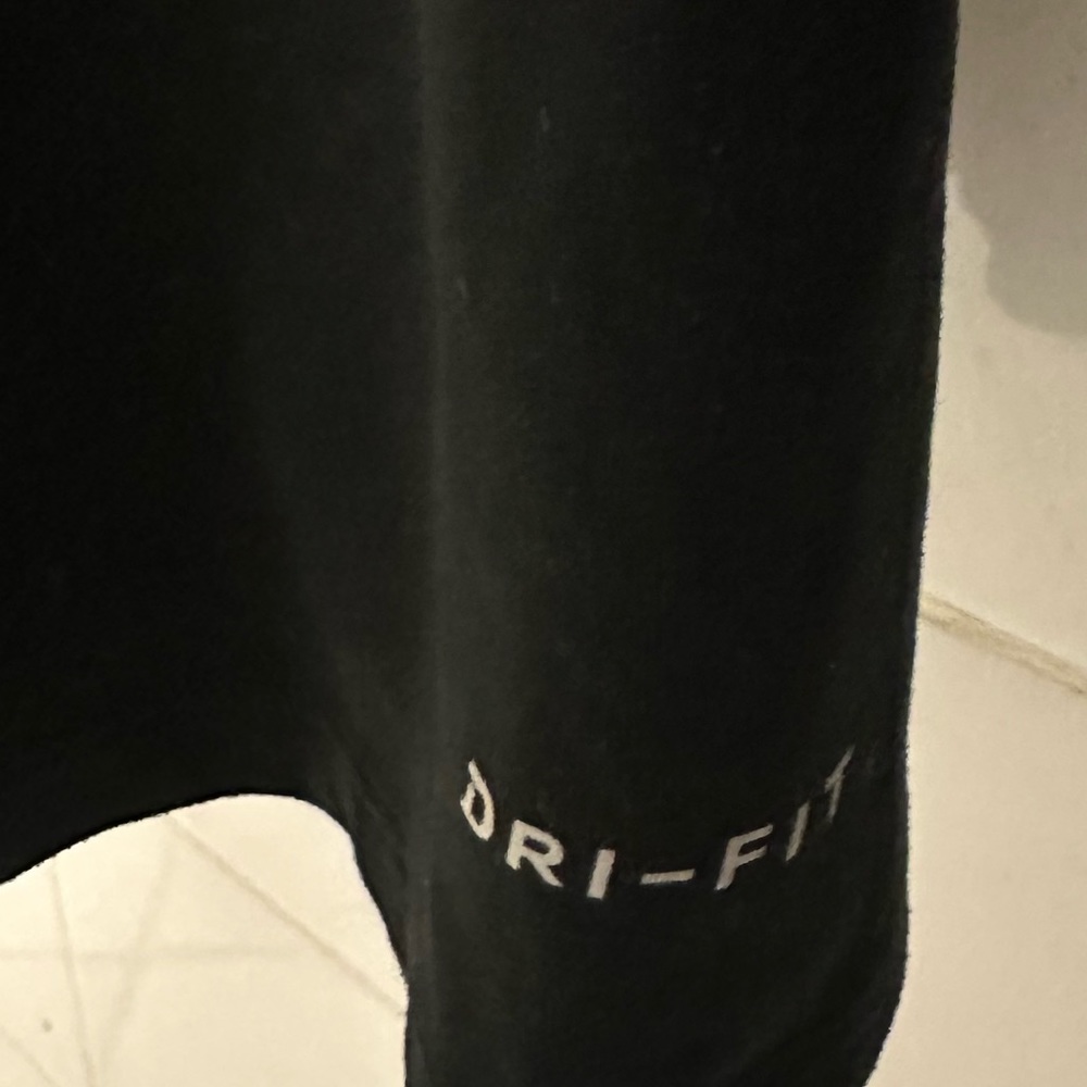 Nike Dry Fit Long Sleeve Running Zip Up Shirt - Picture 4 of 5